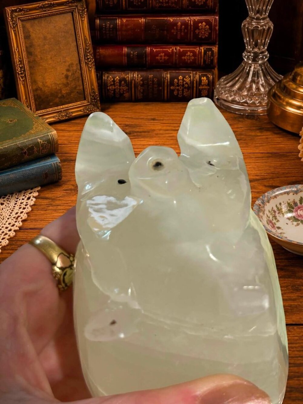 Vintage Carved Onyx Pig Figurine | Translucent Stone Animal Sculpture - Picture 6 of 7